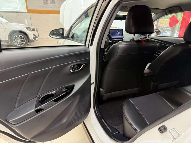 Toyota Yaris 2022 thumb 8