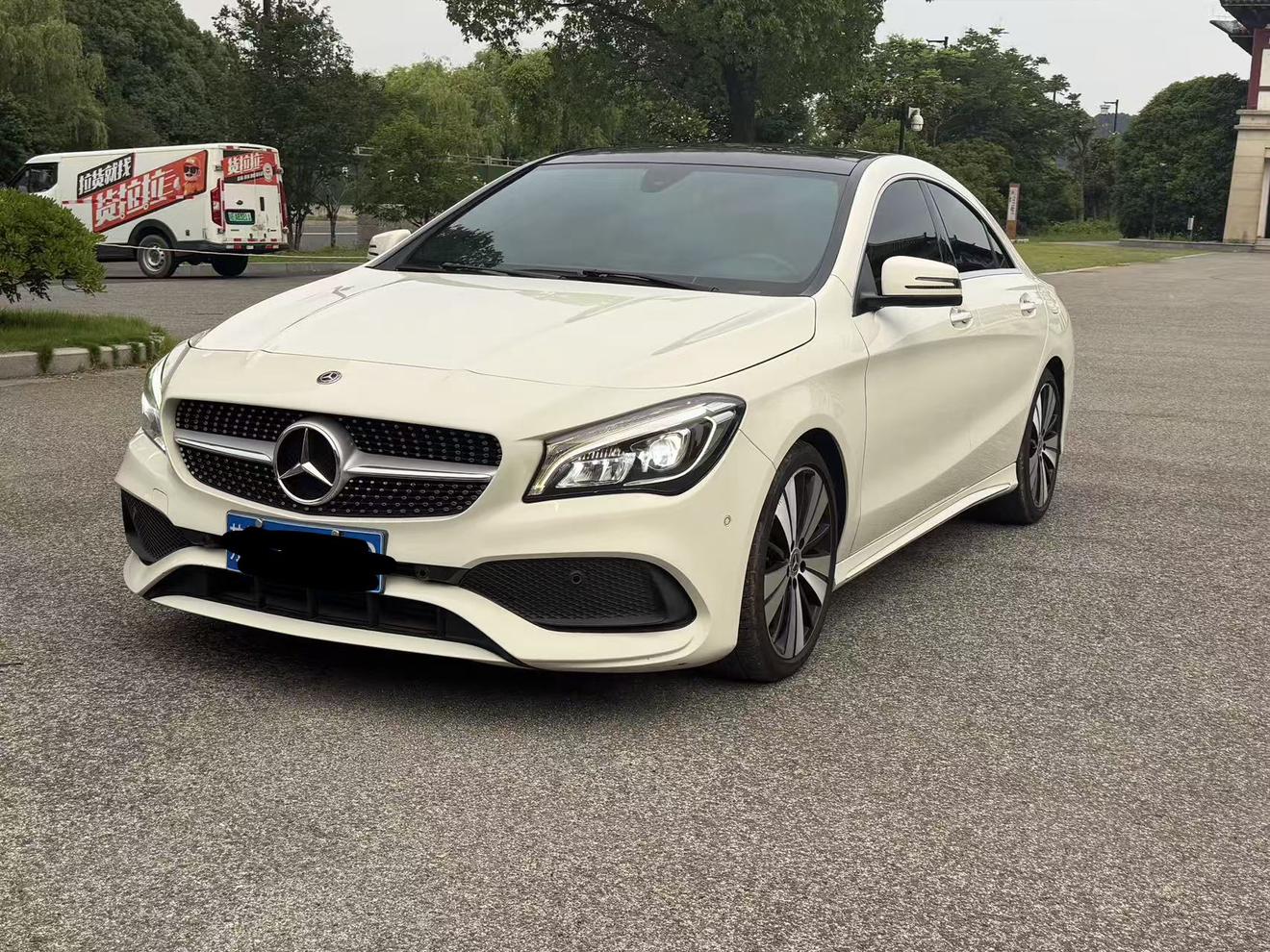 Mercedes-Benz CLA 2017 thumb 10
