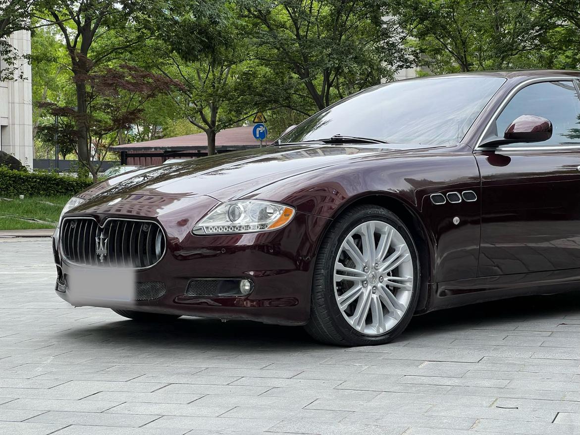 Maserati Zong Cai 2011 thumb 4