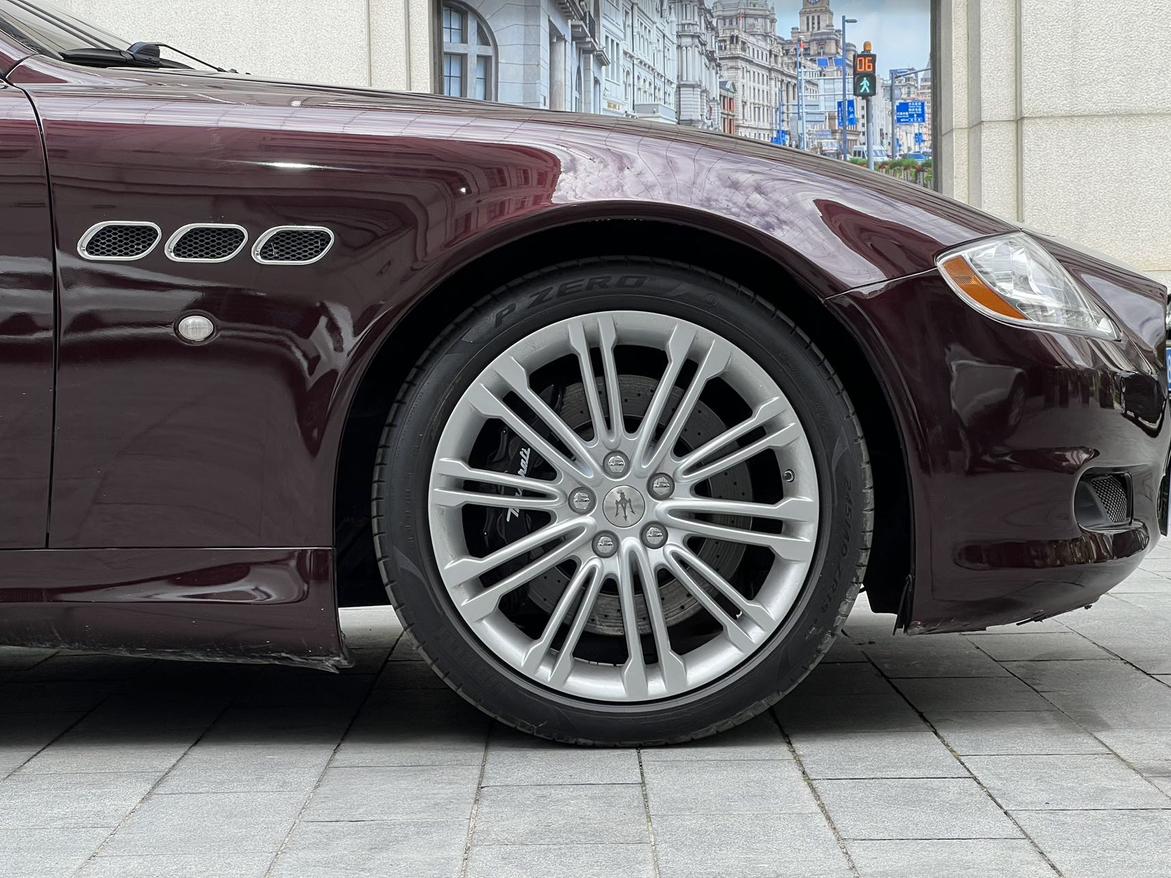 Maserati Zong Cai 2011 thumb 6