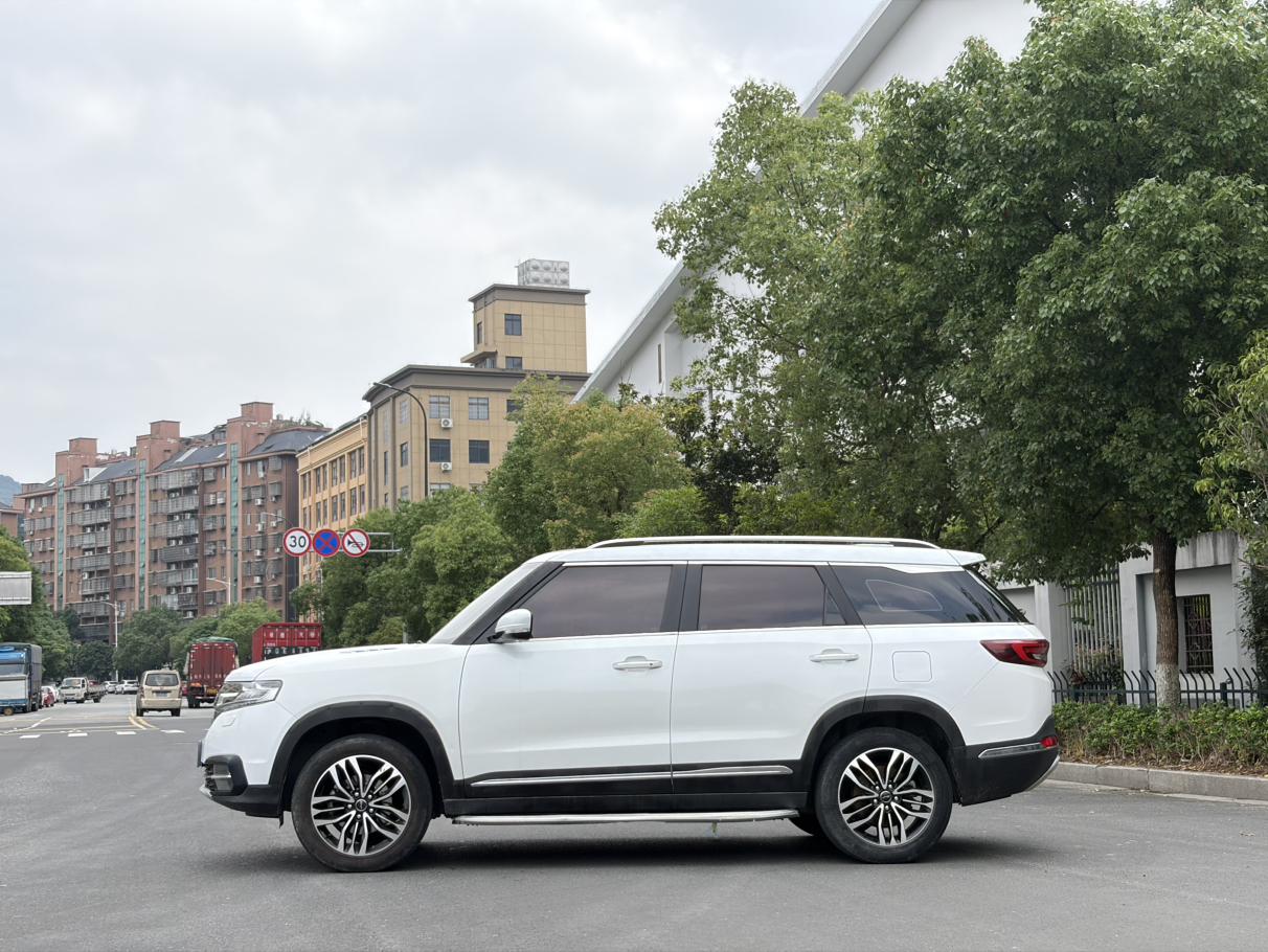 BAIC Changhe Q7 2018 thumb 2