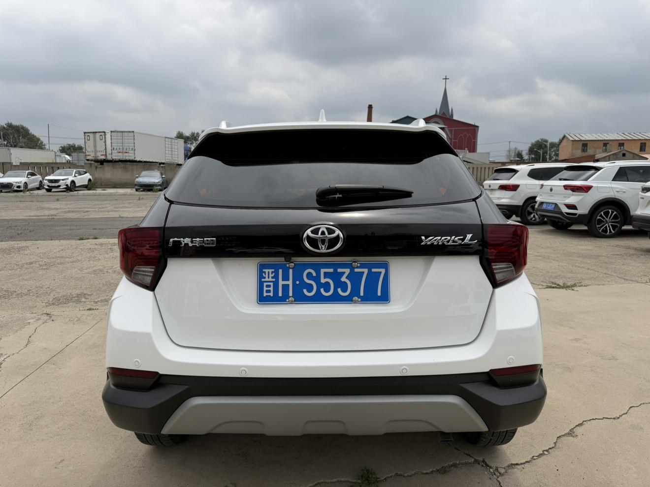 Toyota Yaris 2022 thumb 3