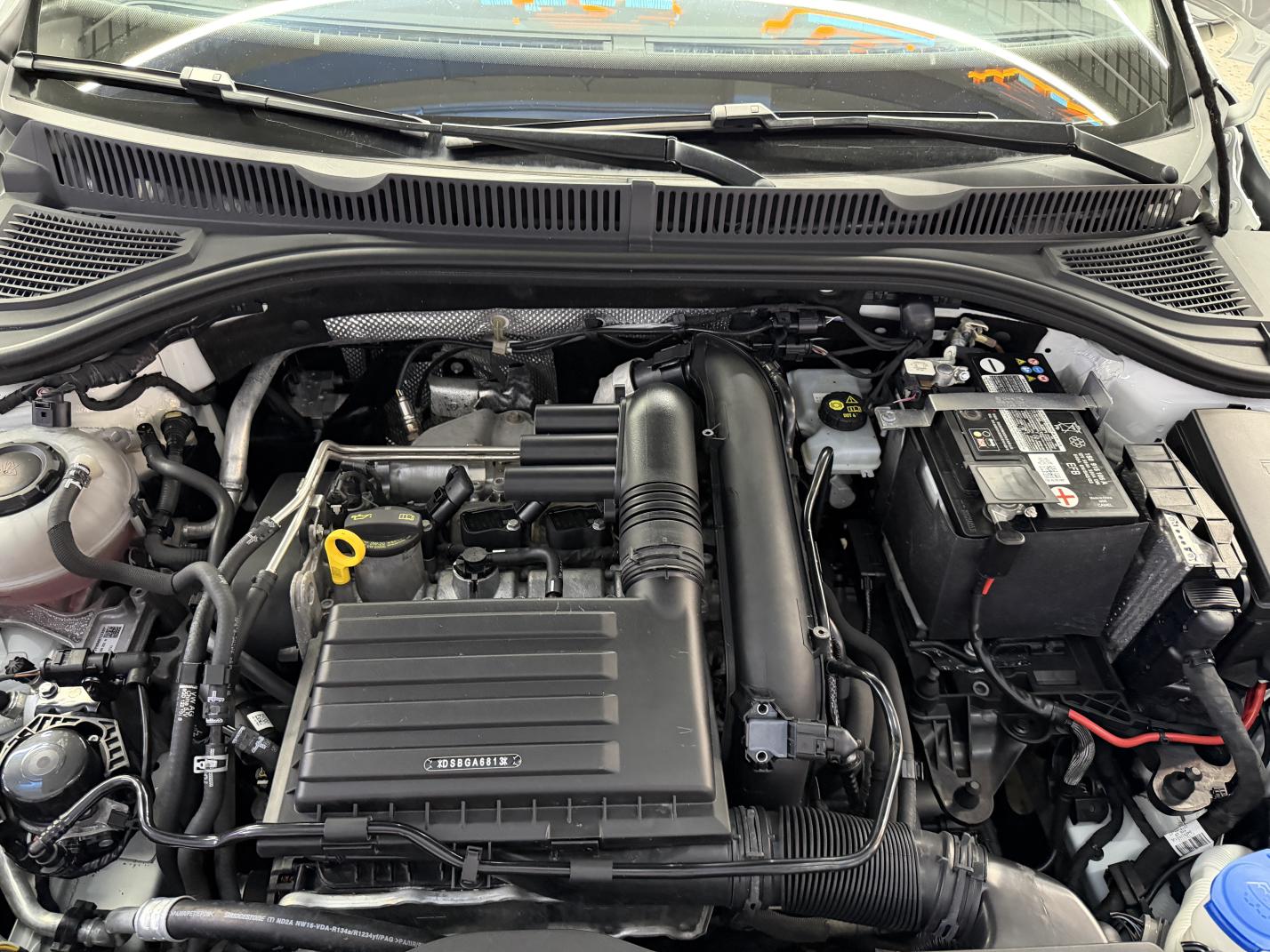 Volkswagen Sagitar 2023 thumb 11