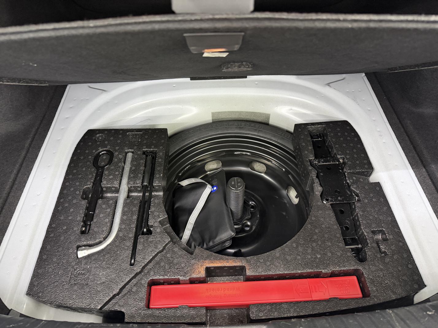 Volkswagen Sagitar 2023 thumb 12