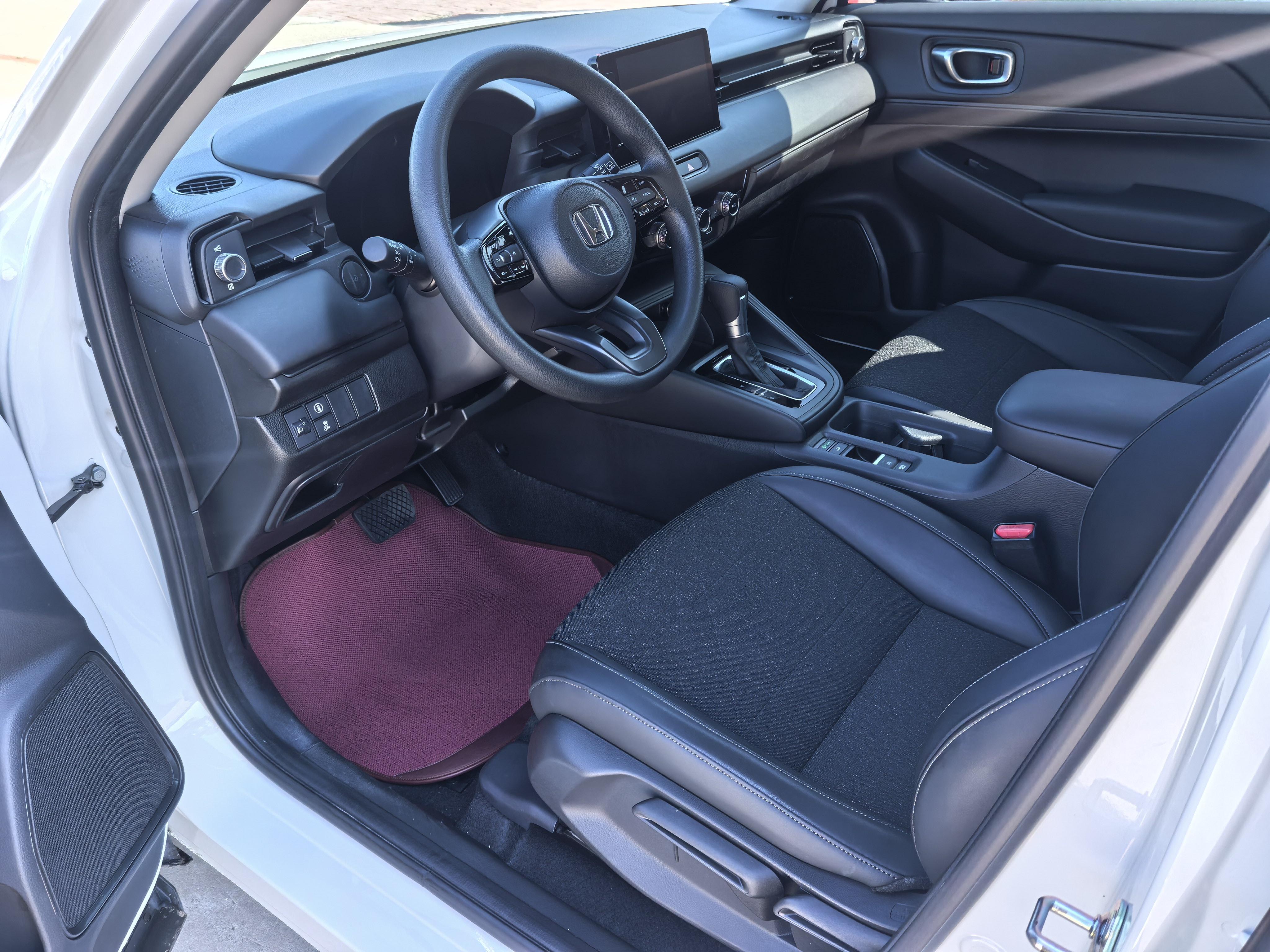 Honda Vezel 2023 thumb 10
