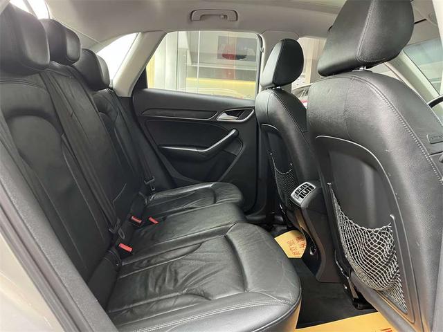 Audi Q3 2013 thumb 10