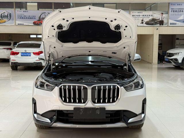 BMW X1 2023 thumb 5