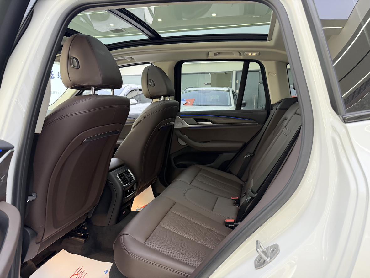 BMW X3 2022 thumb 8