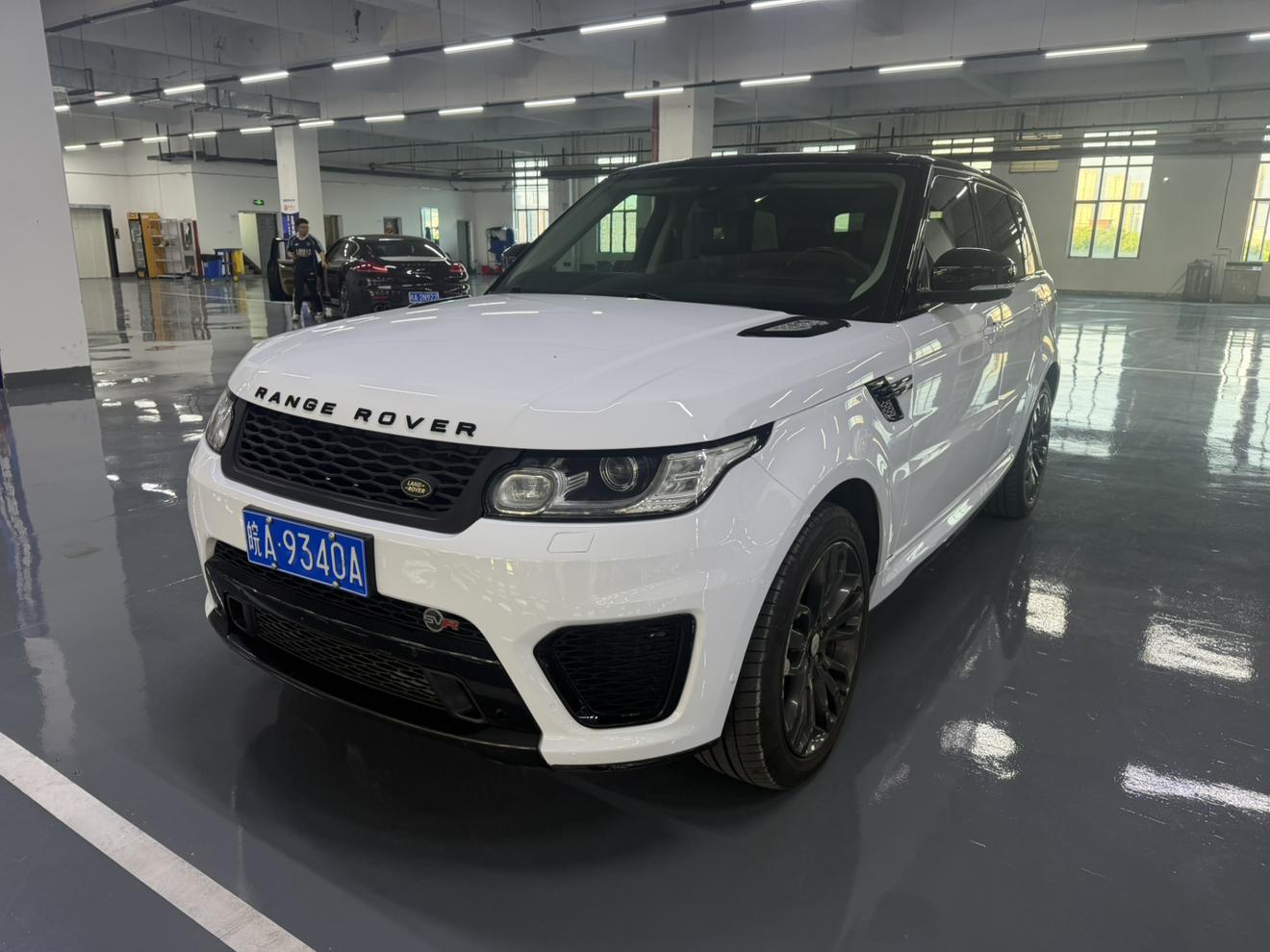 Land Rover Range Rover Sport 2016 thumb 9