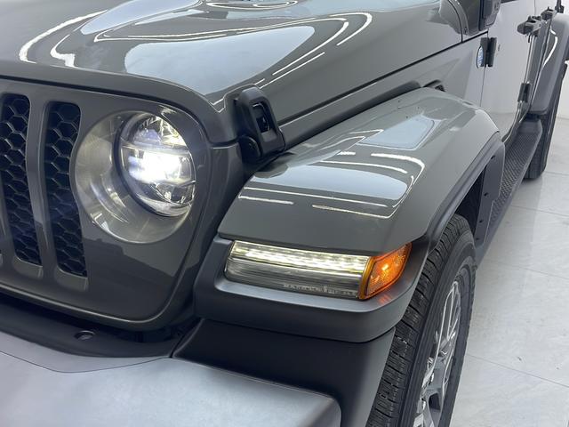 Jeep 4xe PHEV 2021 thumb 10