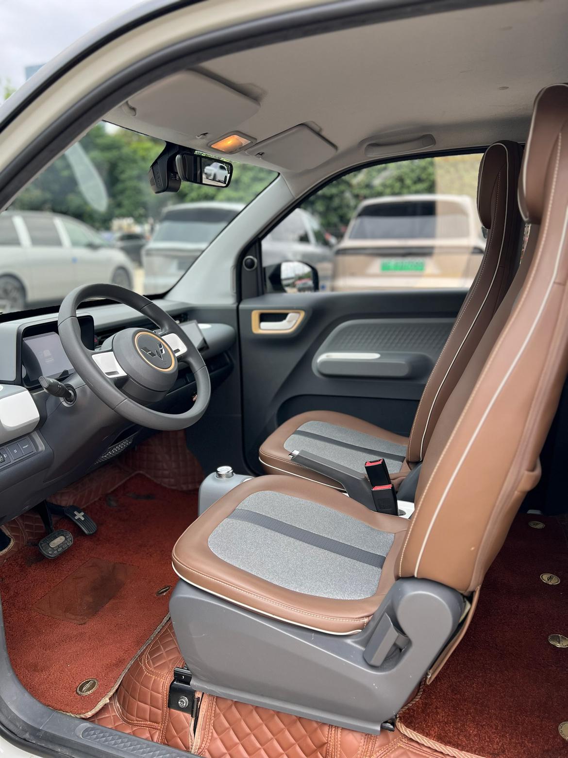 Wuling Mini EV 2022 thumb 11