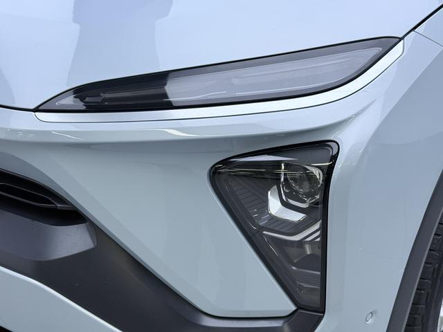 Nio ES6 2020 thumb 10