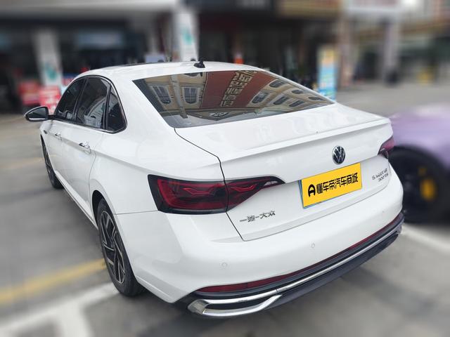 Volkswagen Sagitar 2023 thumb 4