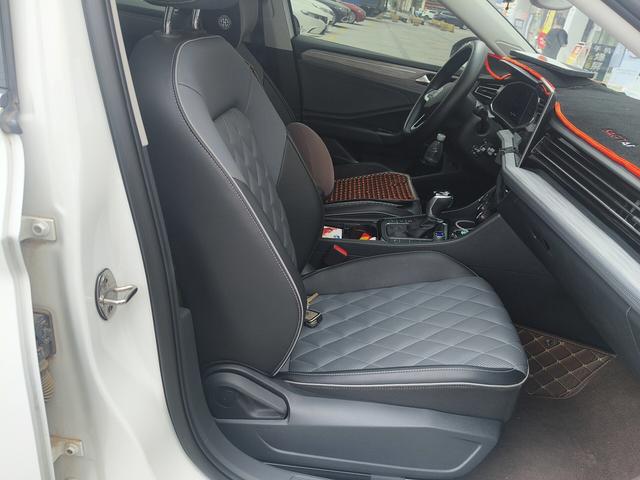 Volkswagen Sagitar 2023 thumb 5