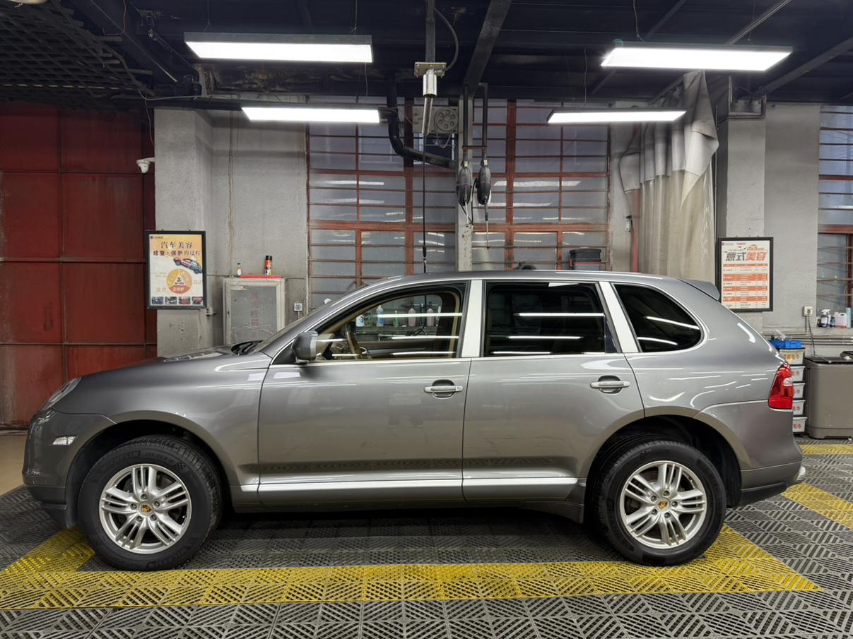 Porsche Cayenne 2007 thumb 2