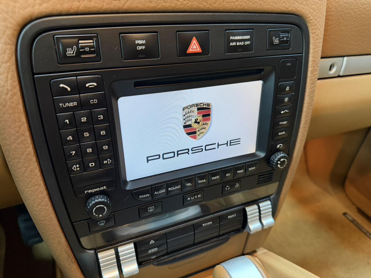 Porsche Cayenne 2007 thumb 11