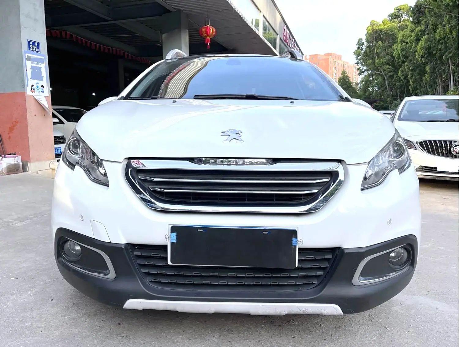 Peugeot 2008 2015 thumb 9