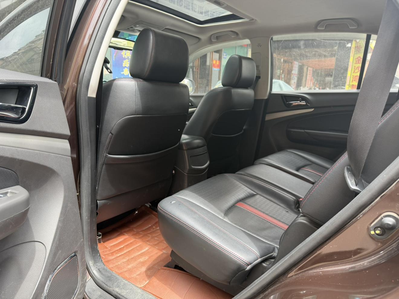 BYD S6 2015 thumb 11