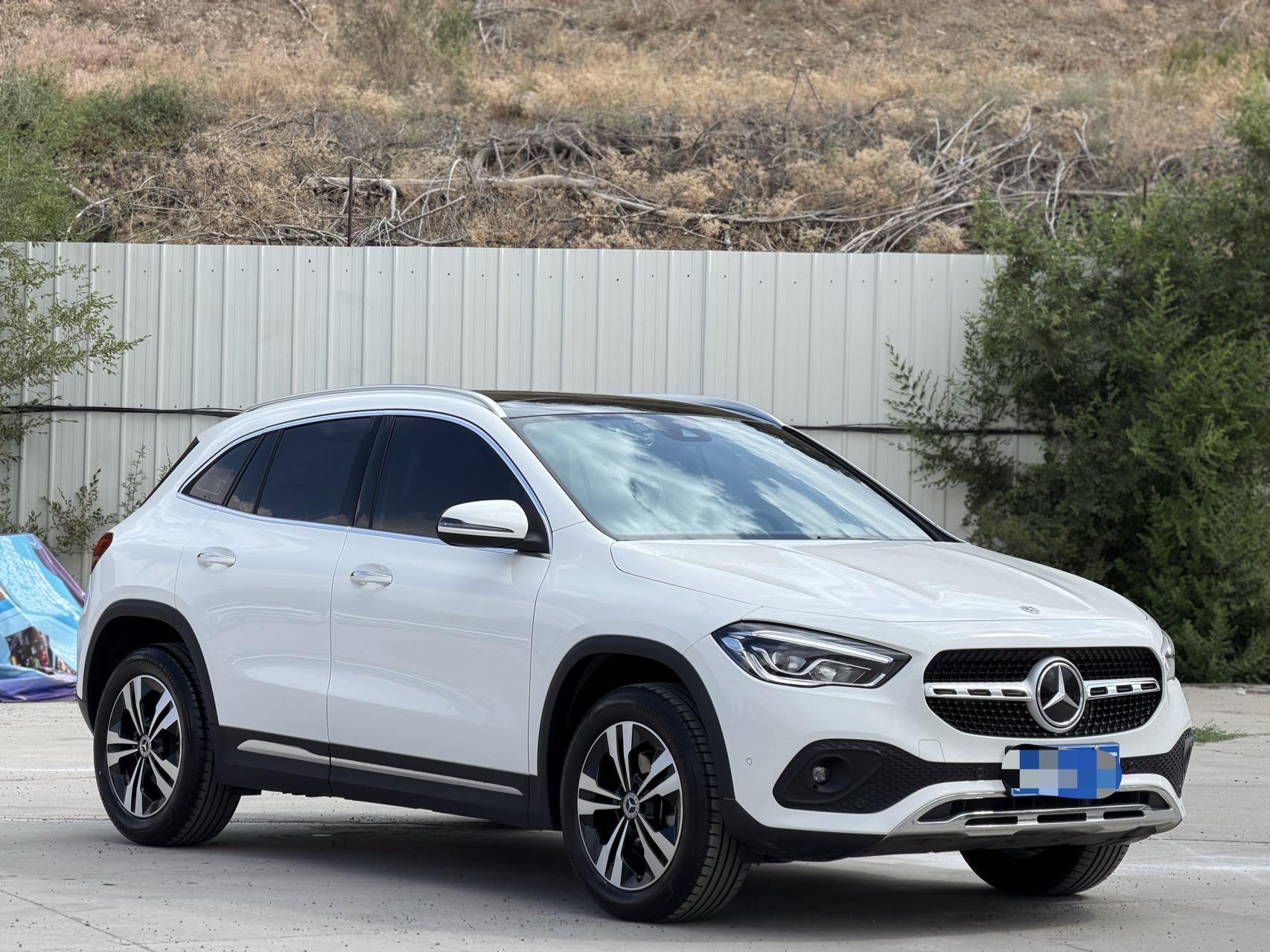 Mercedes-Benz GLA 2022 thumb 11