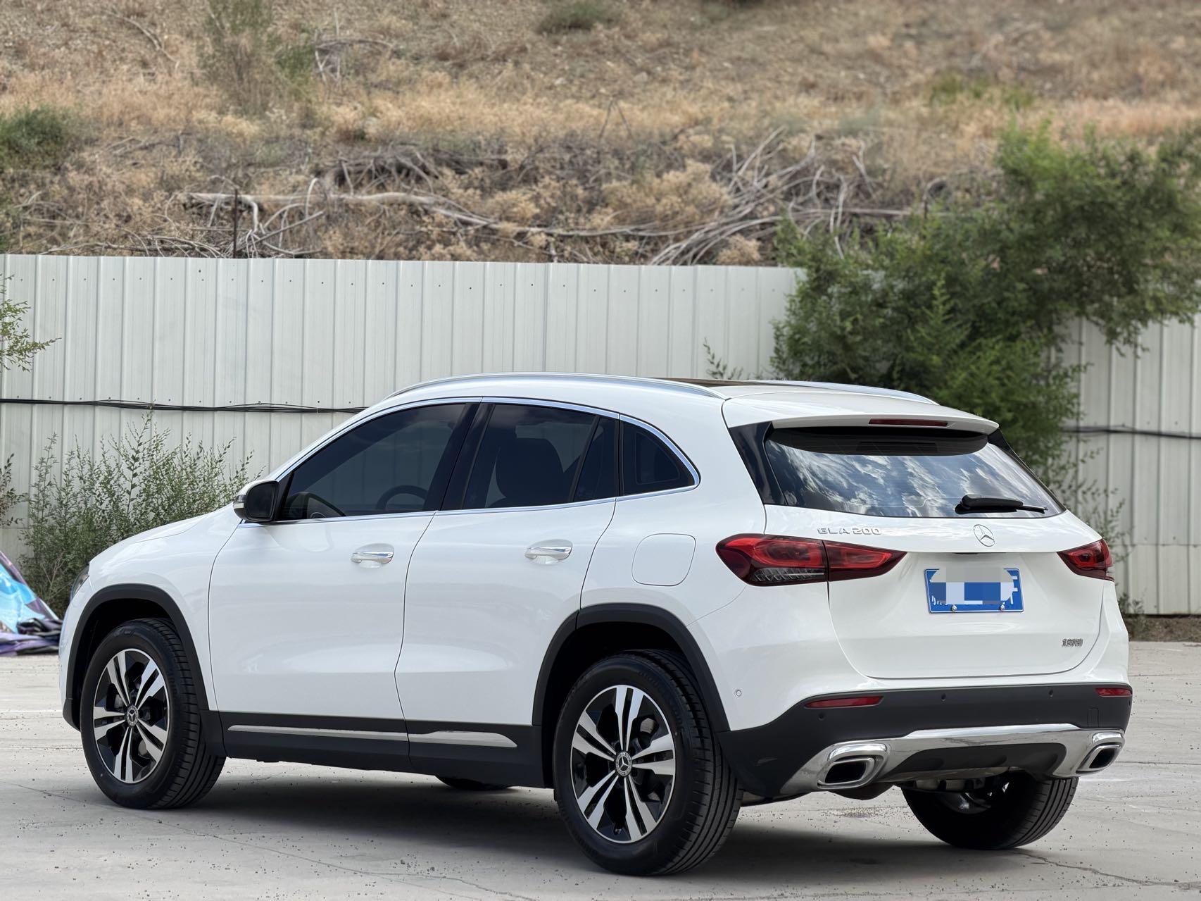 Mercedes-Benz GLA 2022 thumb 12