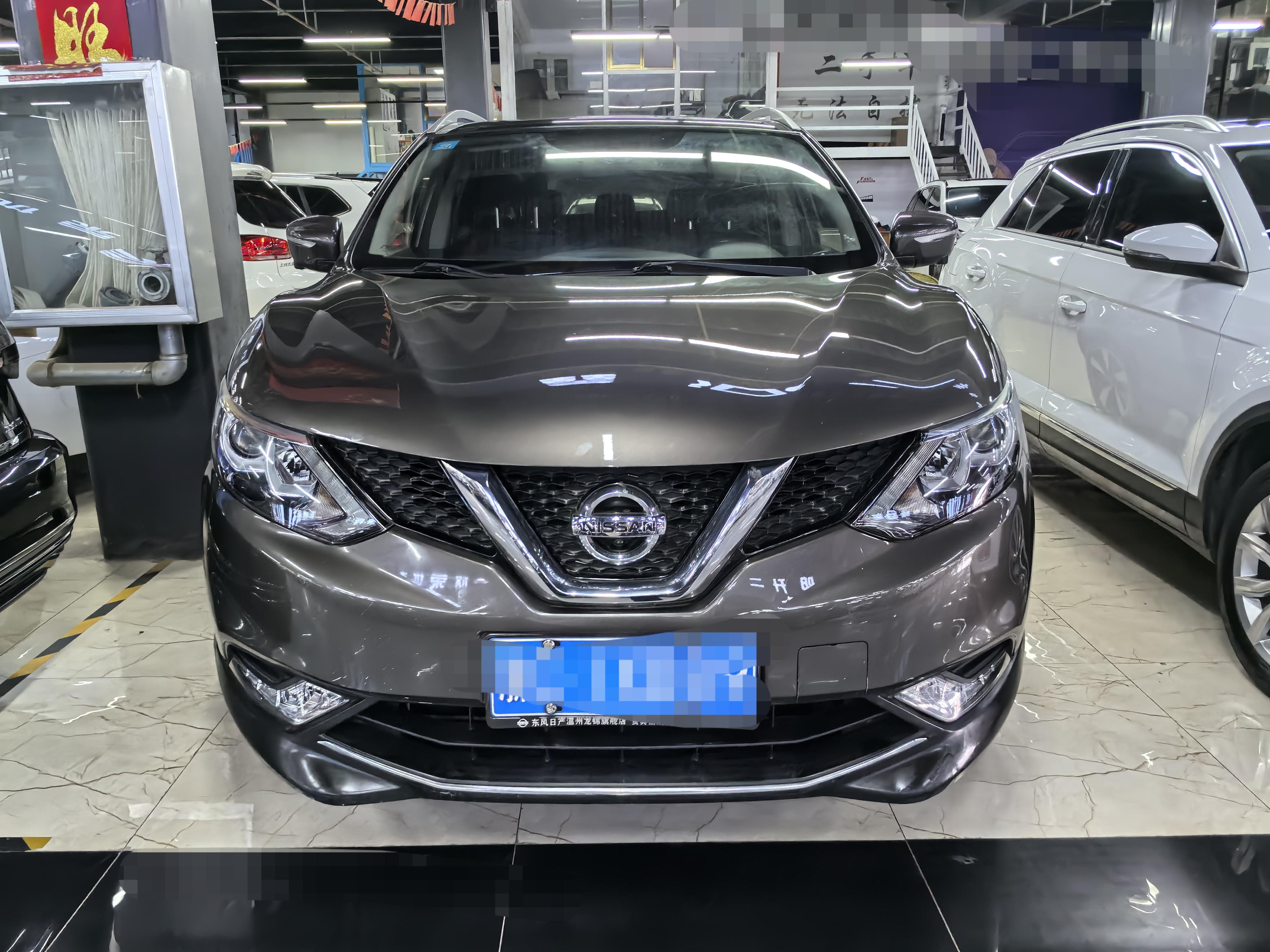 Nissan Qashqai+2 2017 thumb 10