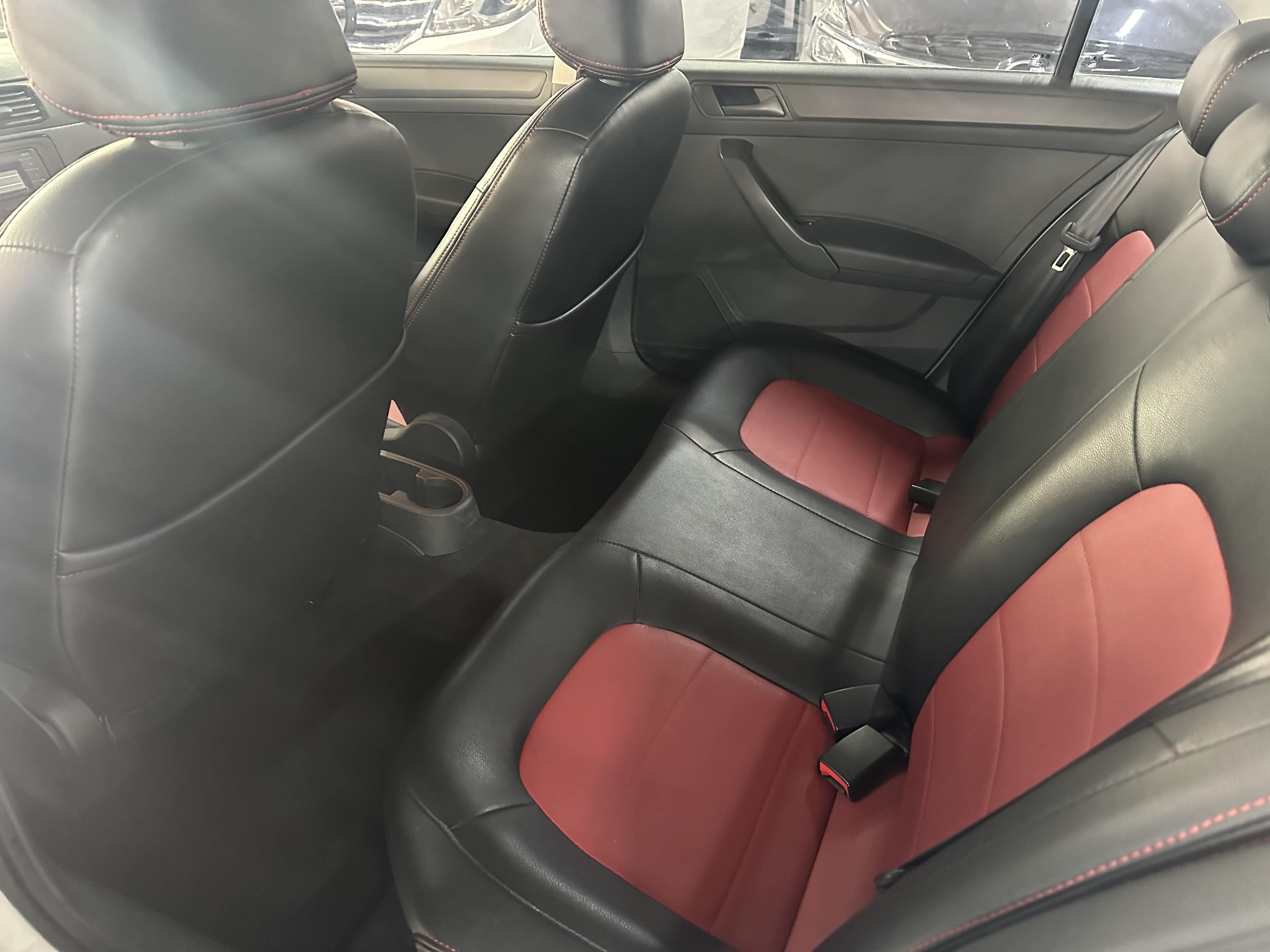Volkswagen Santana 2016 thumb 9