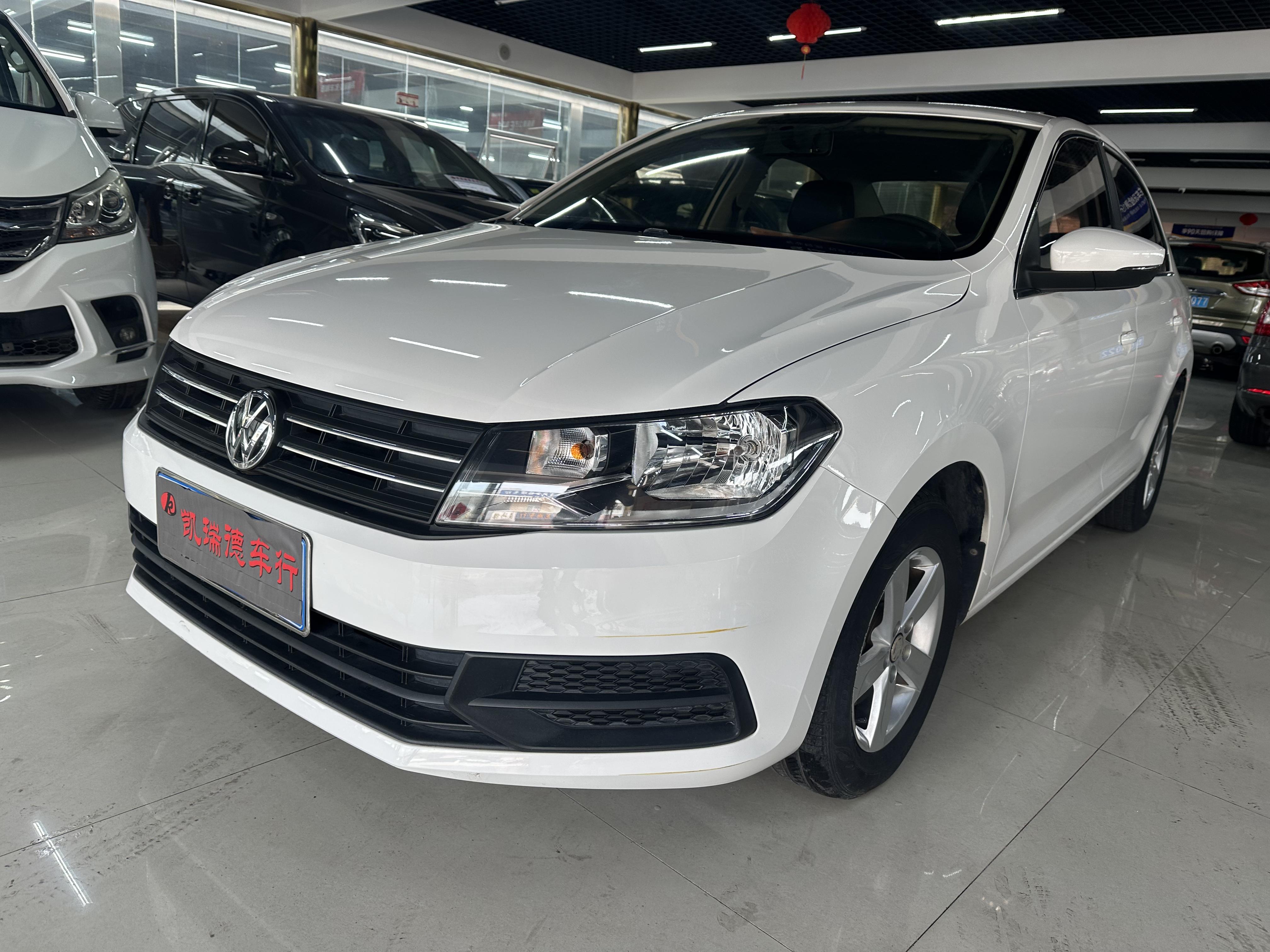 Volkswagen Santana 2016 thumb 10