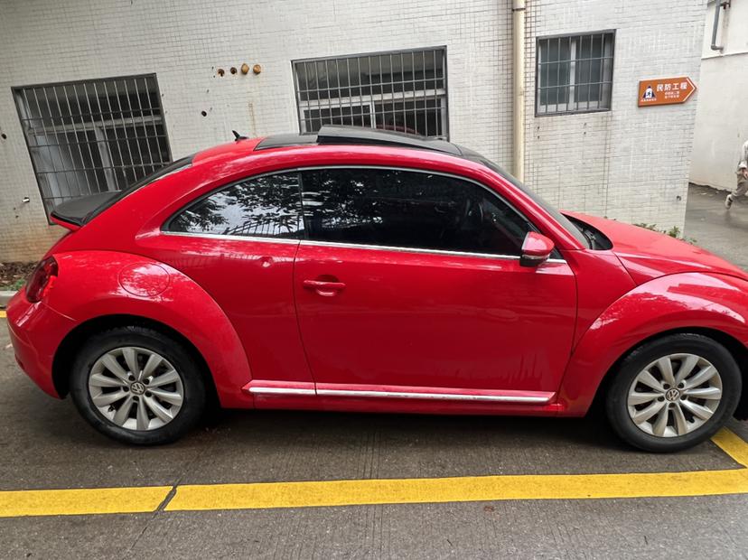 Volkswagen Beetle 2013 thumb 3