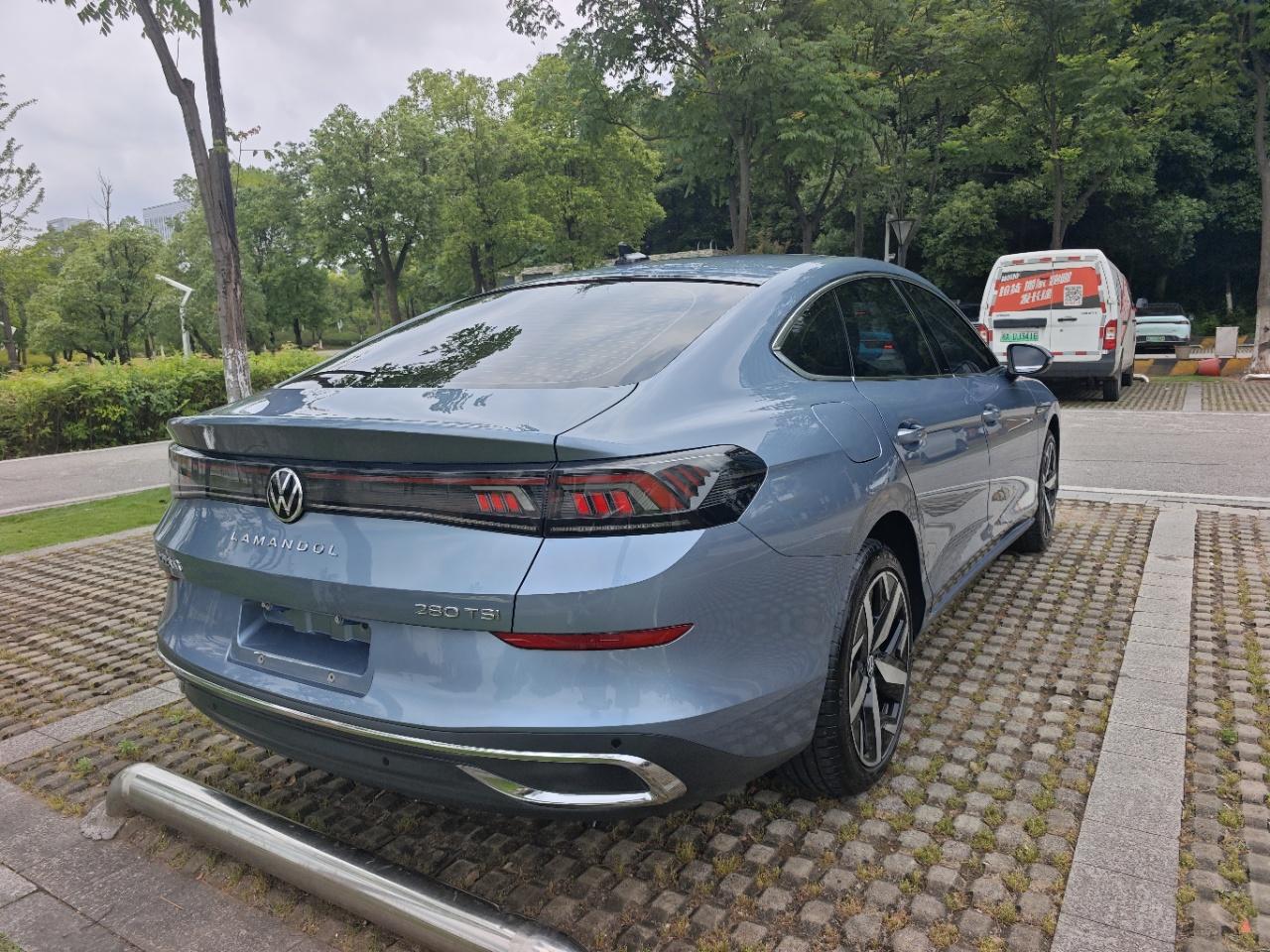 Volkswagen Lamando 2023 thumb 4