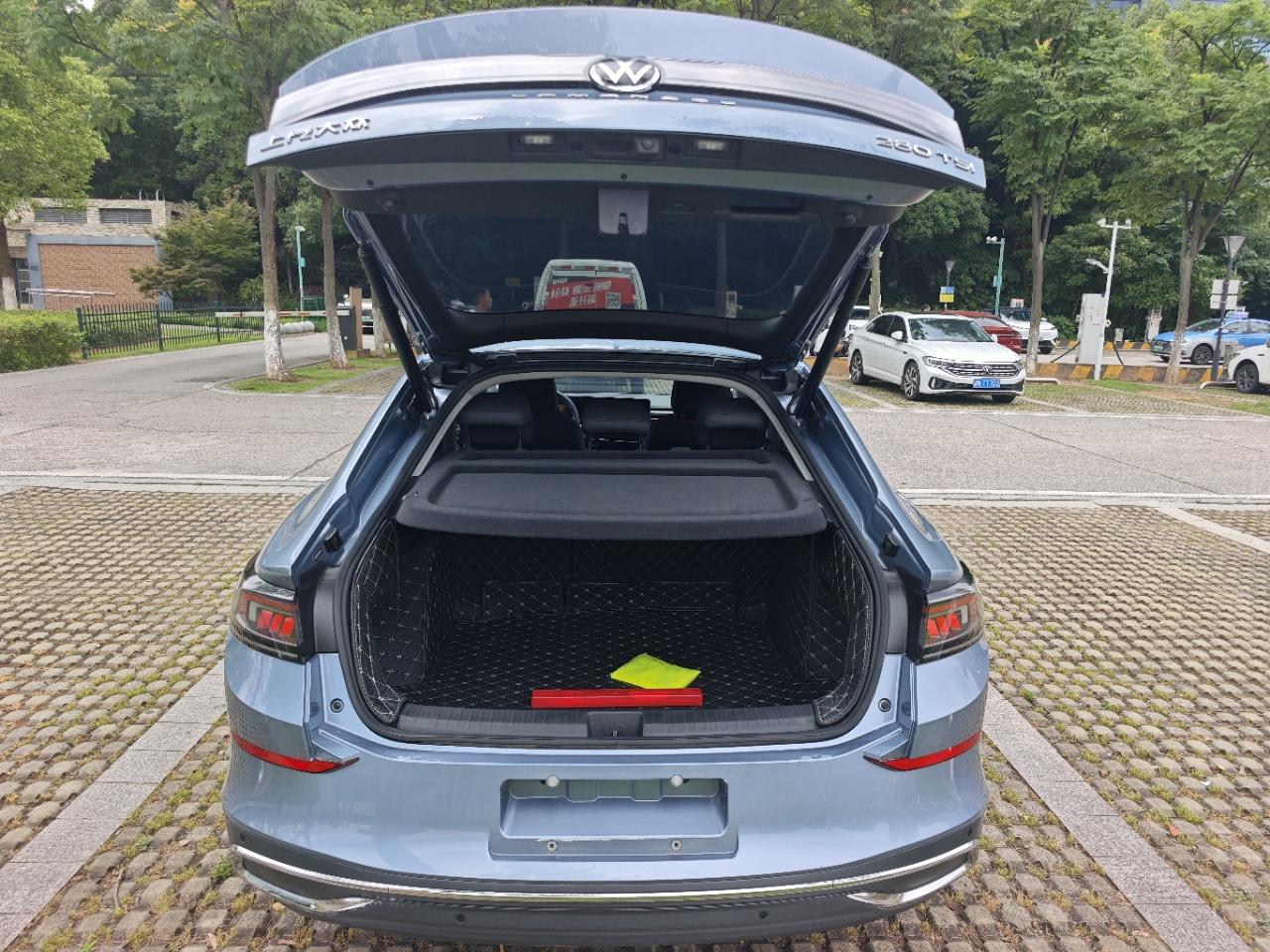 Volkswagen Lamando 2023 thumb 9