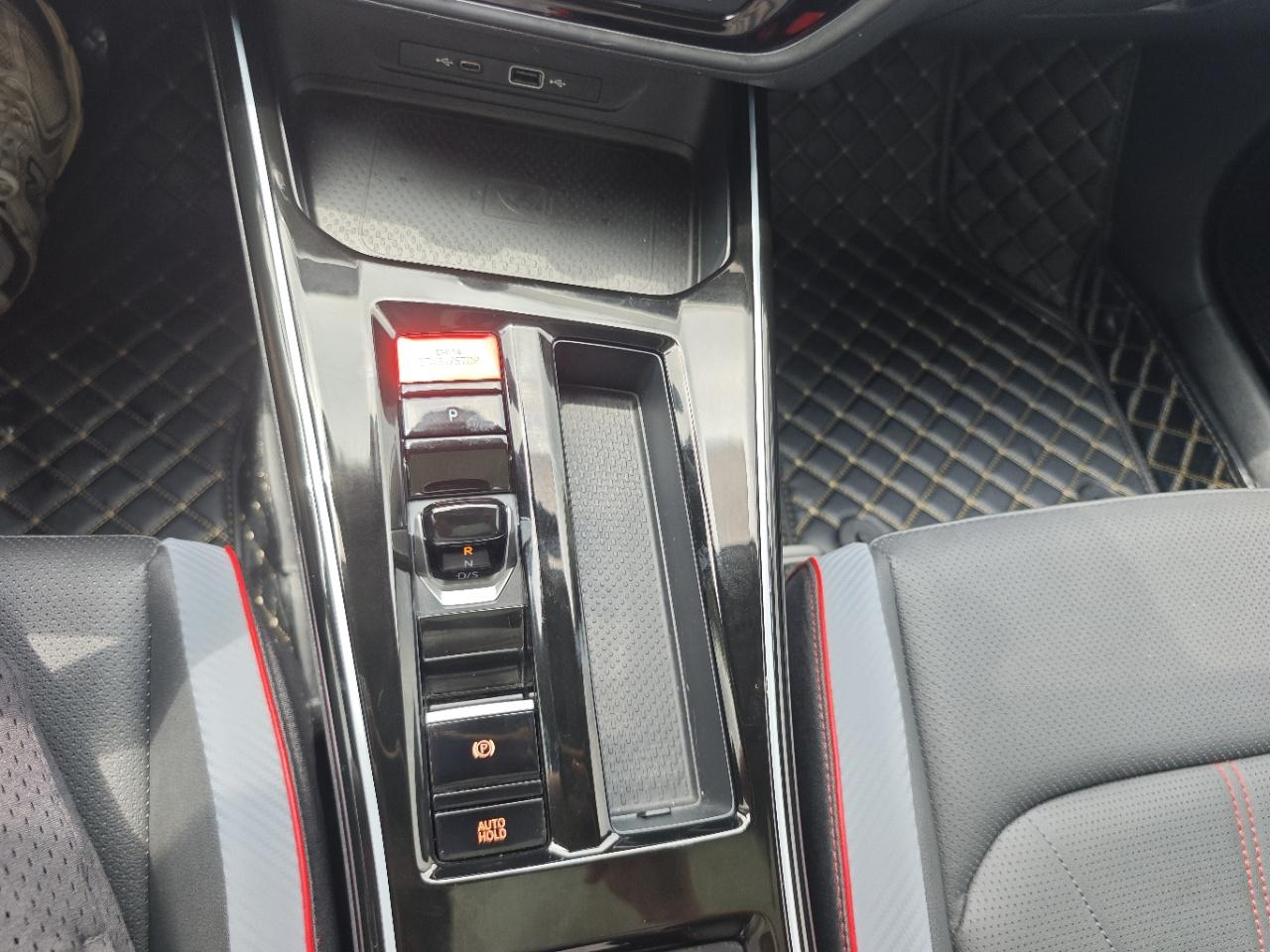 Volkswagen Lamando 2023 thumb 12