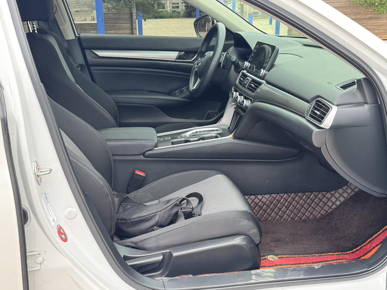 Honda Accord 2022 thumb 5