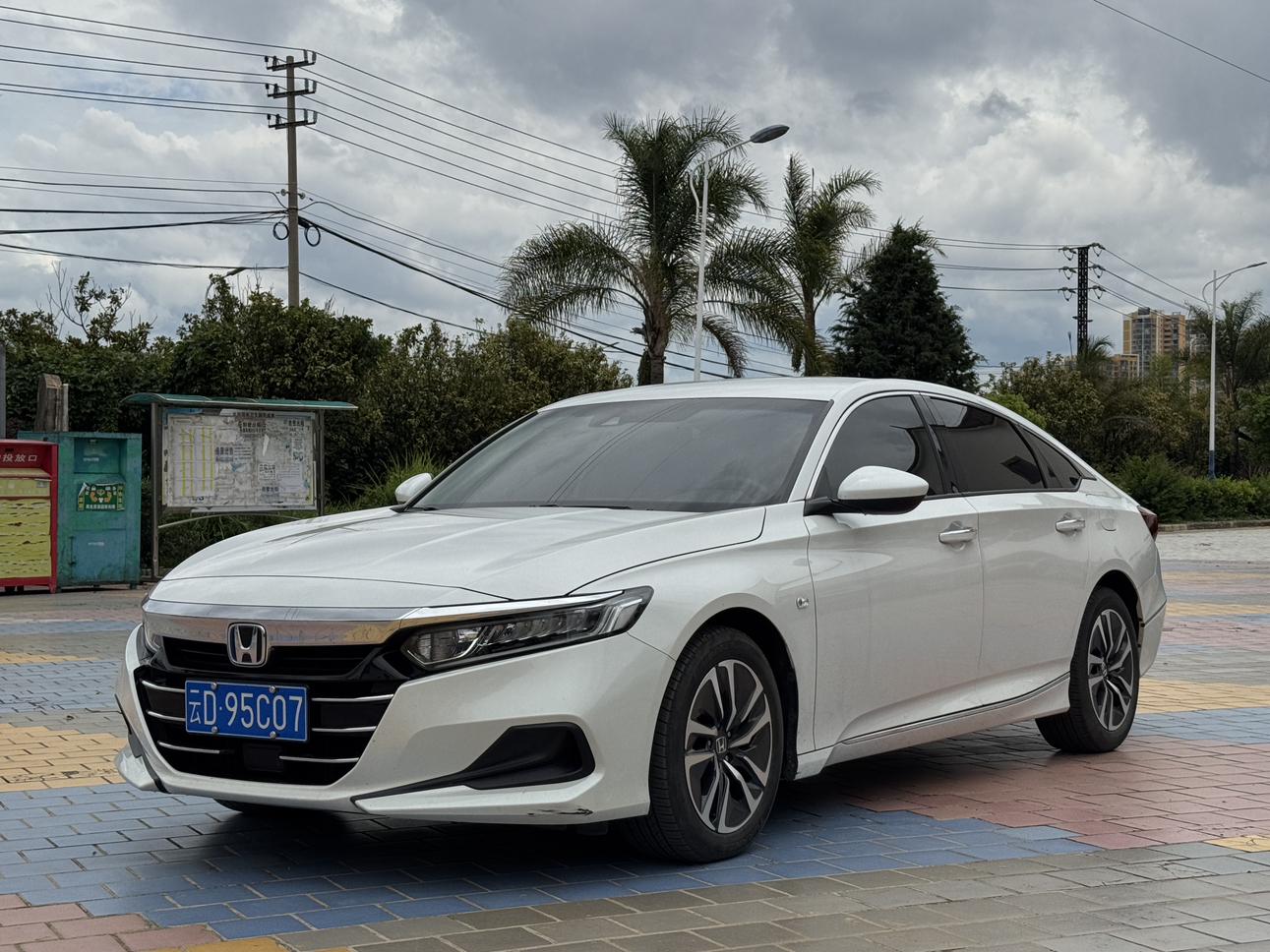 Honda Accord 2022 thumb 10