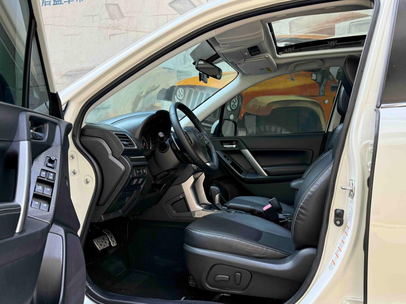 Subaru Forester 2015 thumb 5