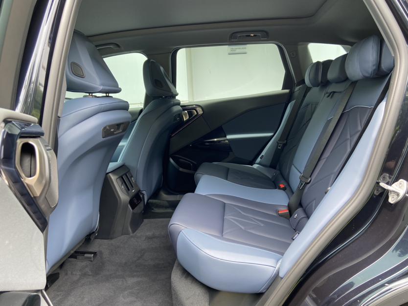 BMW X3 2025 thumb 8