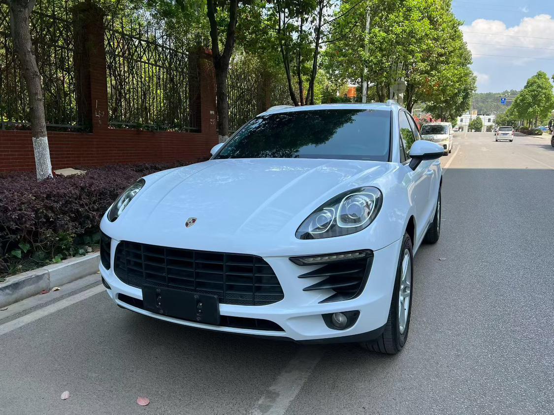Porsche Macan 2014 thumb 9