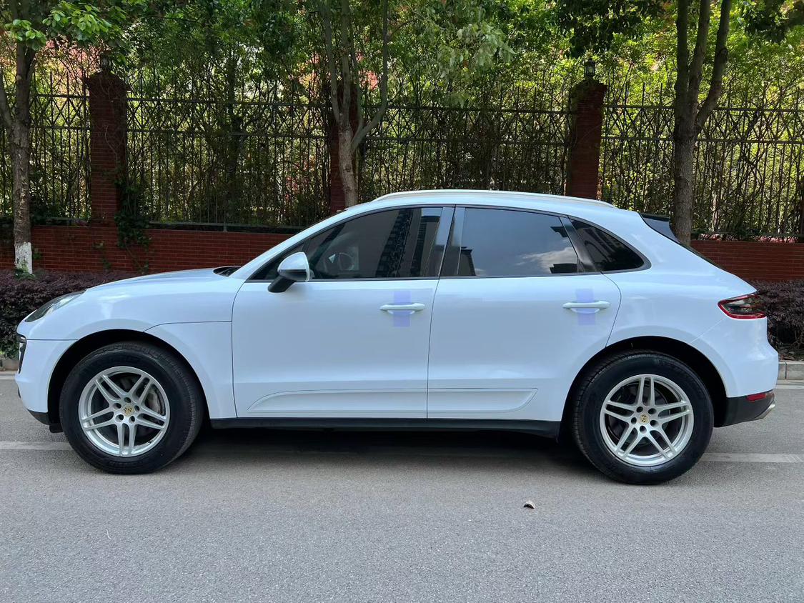 Porsche Macan 2014 thumb 11