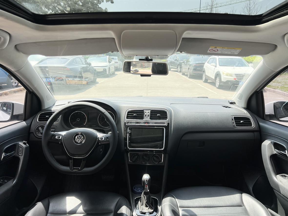 Volkswagen Polo 2018 thumb 5