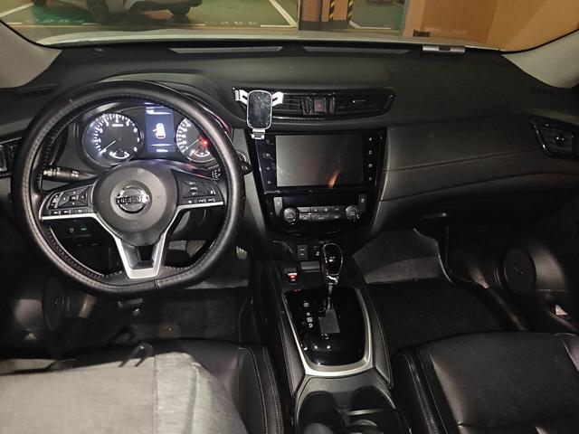 Nissan X-Trail 2019 thumb 8