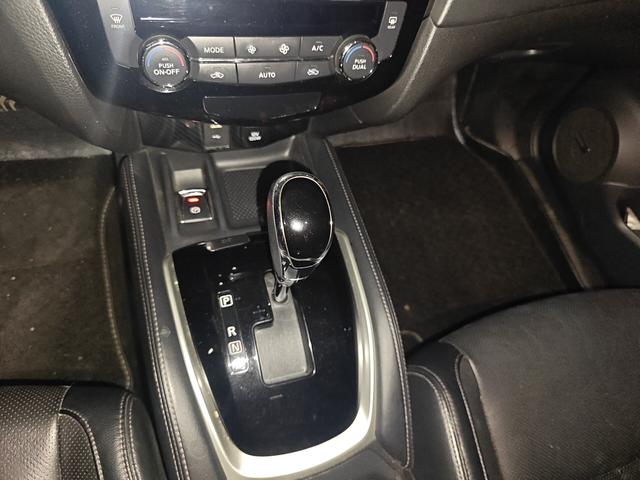 Nissan X-Trail 2019 thumb 12