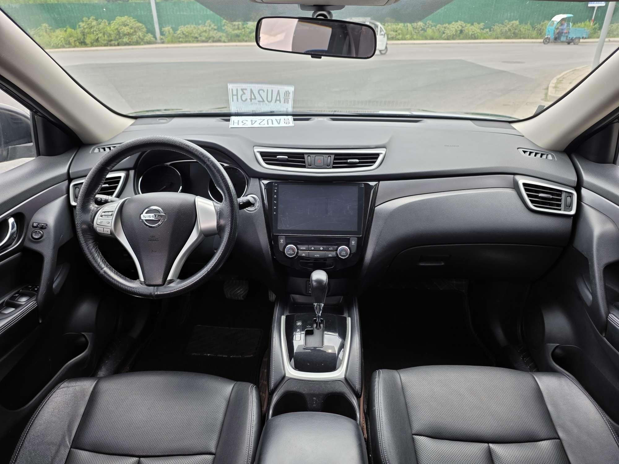 Nissan X-Trail 2015 thumb 5