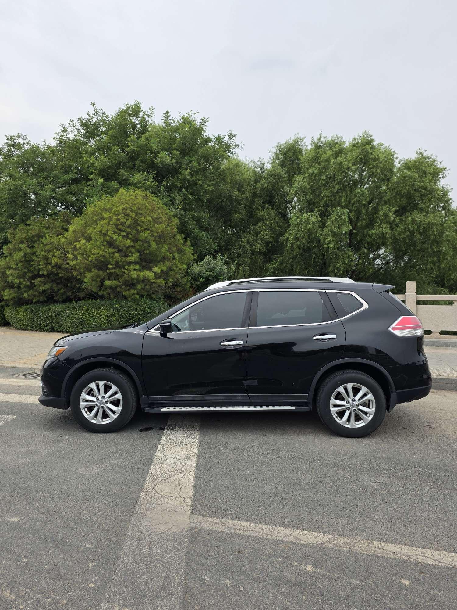 Nissan X-Trail 2015 thumb 10