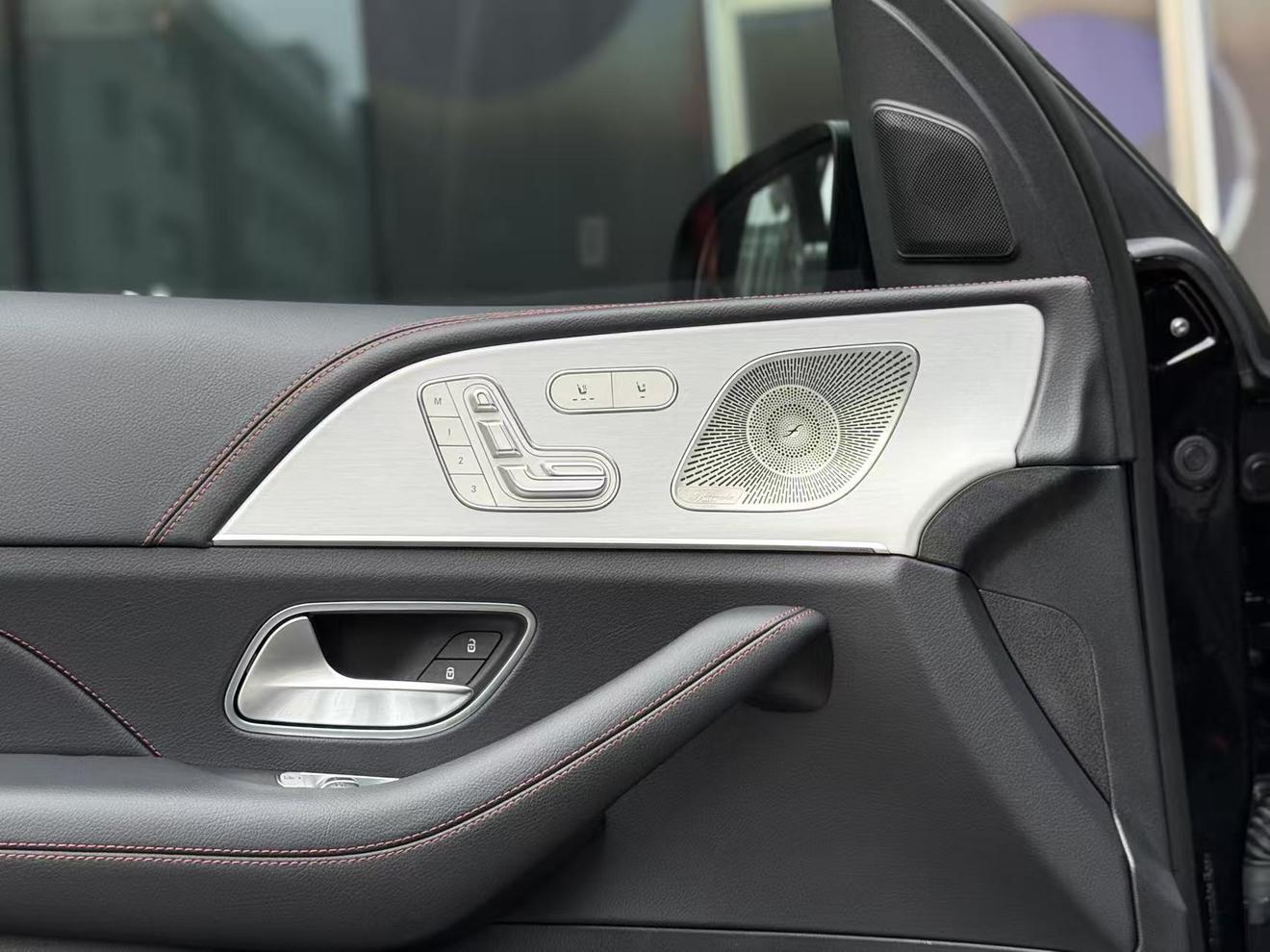 Mercedes-Benz GLE AMG 2024 thumb 4