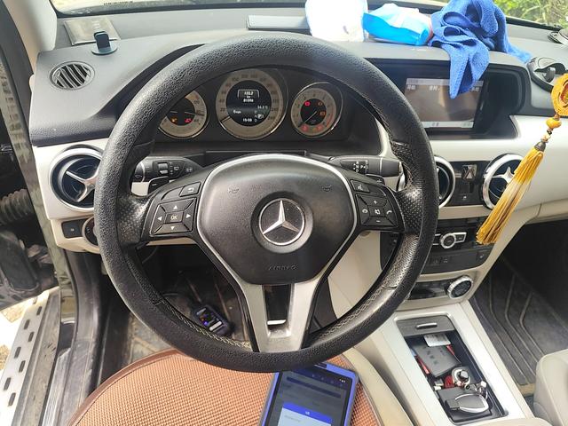 Mercedes-Benz GLK 2013 thumb 9