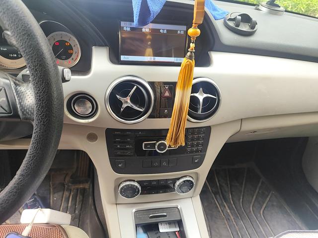 Mercedes-Benz GLK 2013 thumb 10