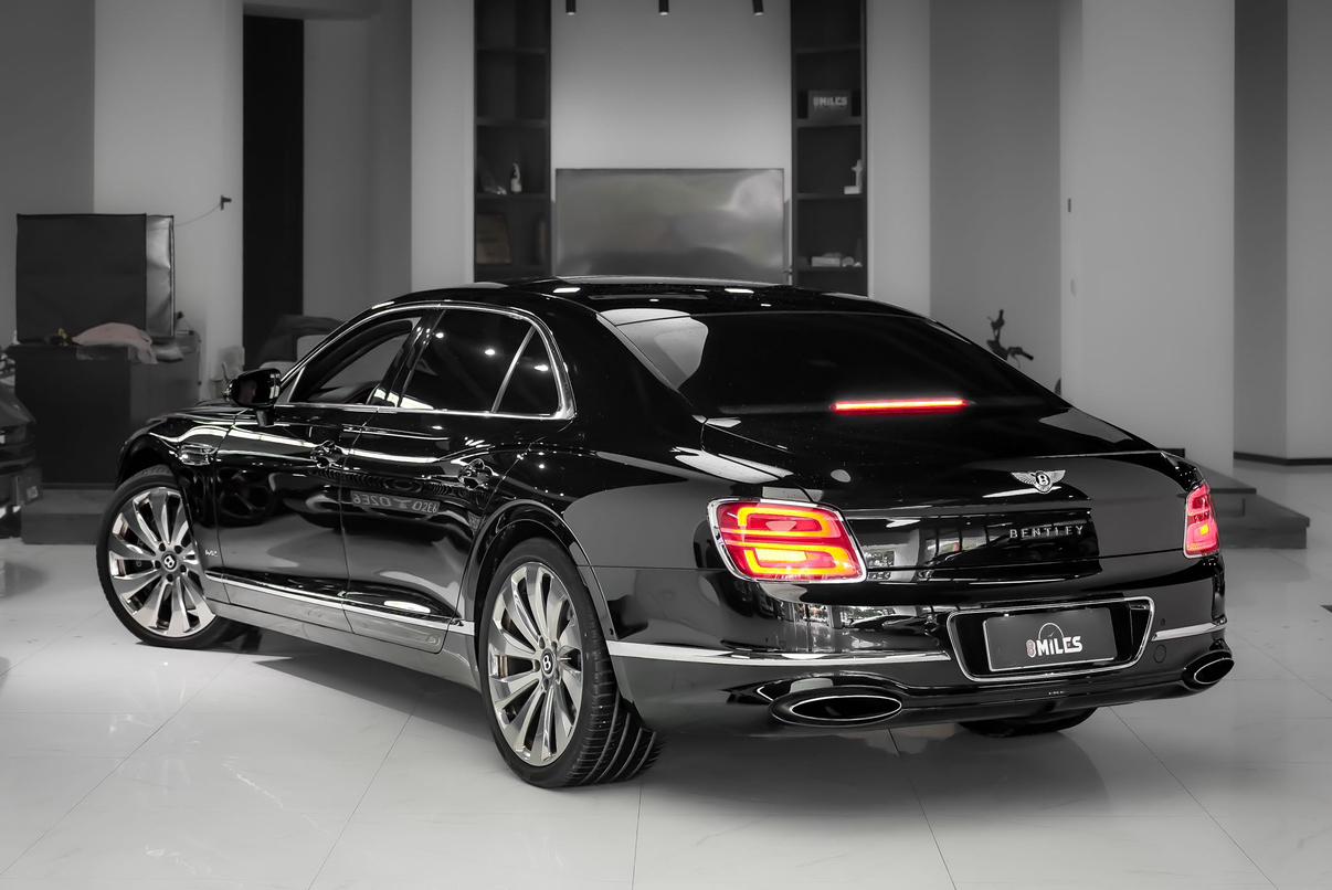 Bentley Fei Chi 2020 thumb 2