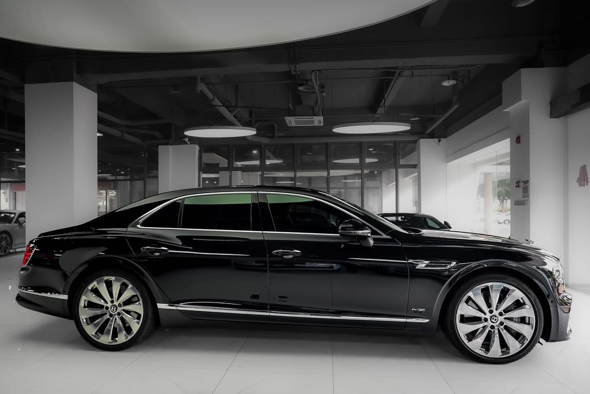Bentley Fei Chi 2020 thumb 5