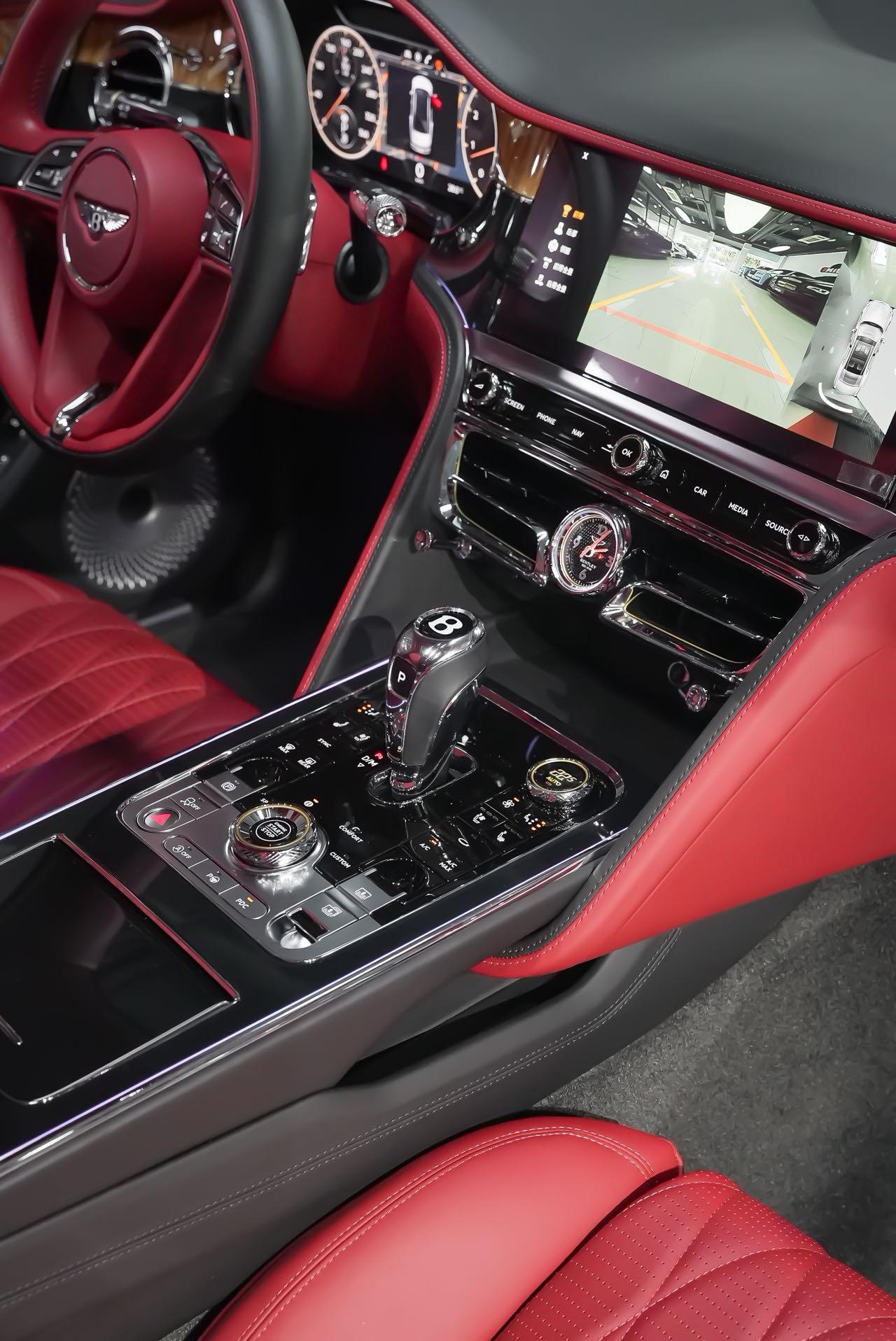 Bentley Fei Chi 2020 thumb 10