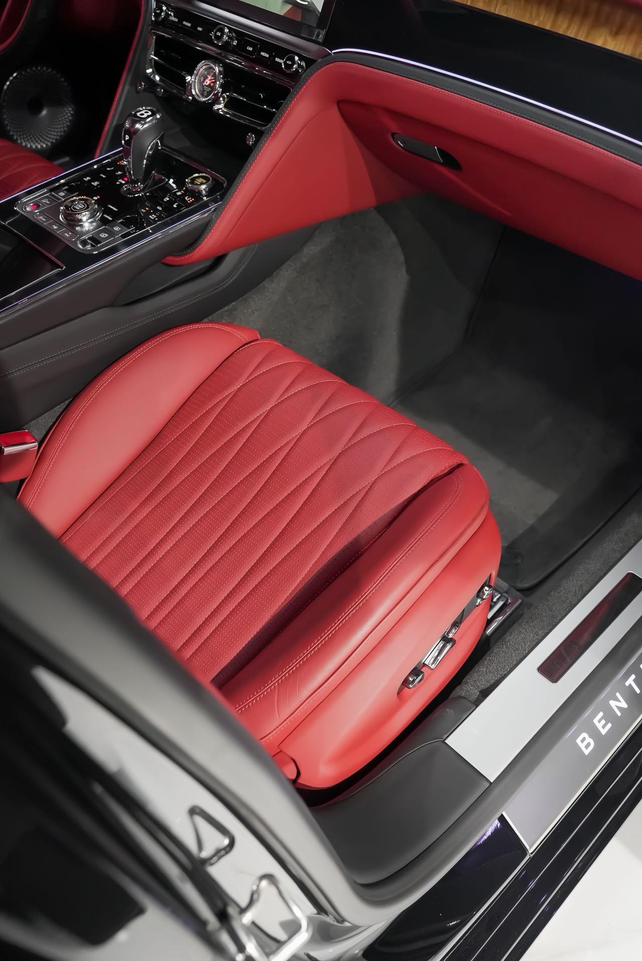 Bentley Fei Chi 2020 thumb 12
