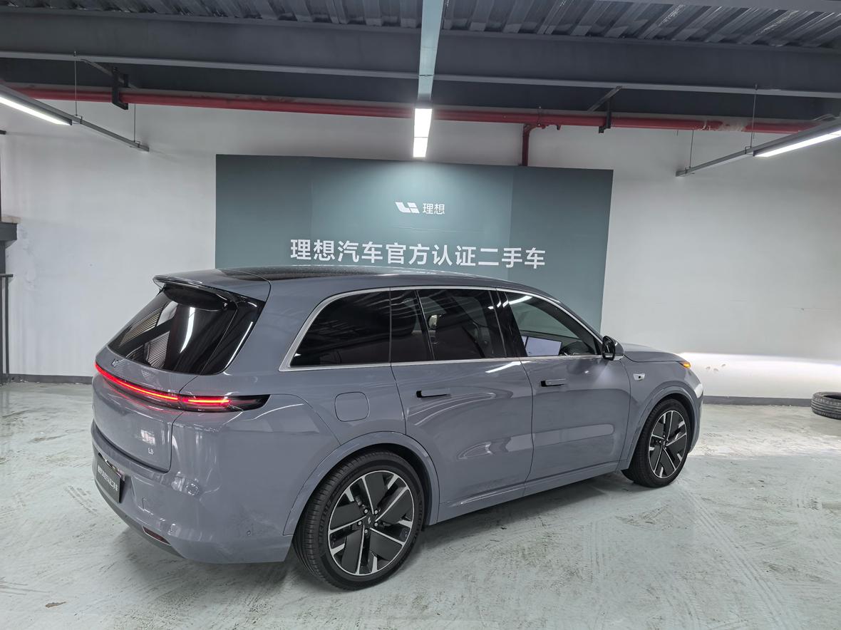 Lixiang (Li Auto) L8 2025 thumb 2